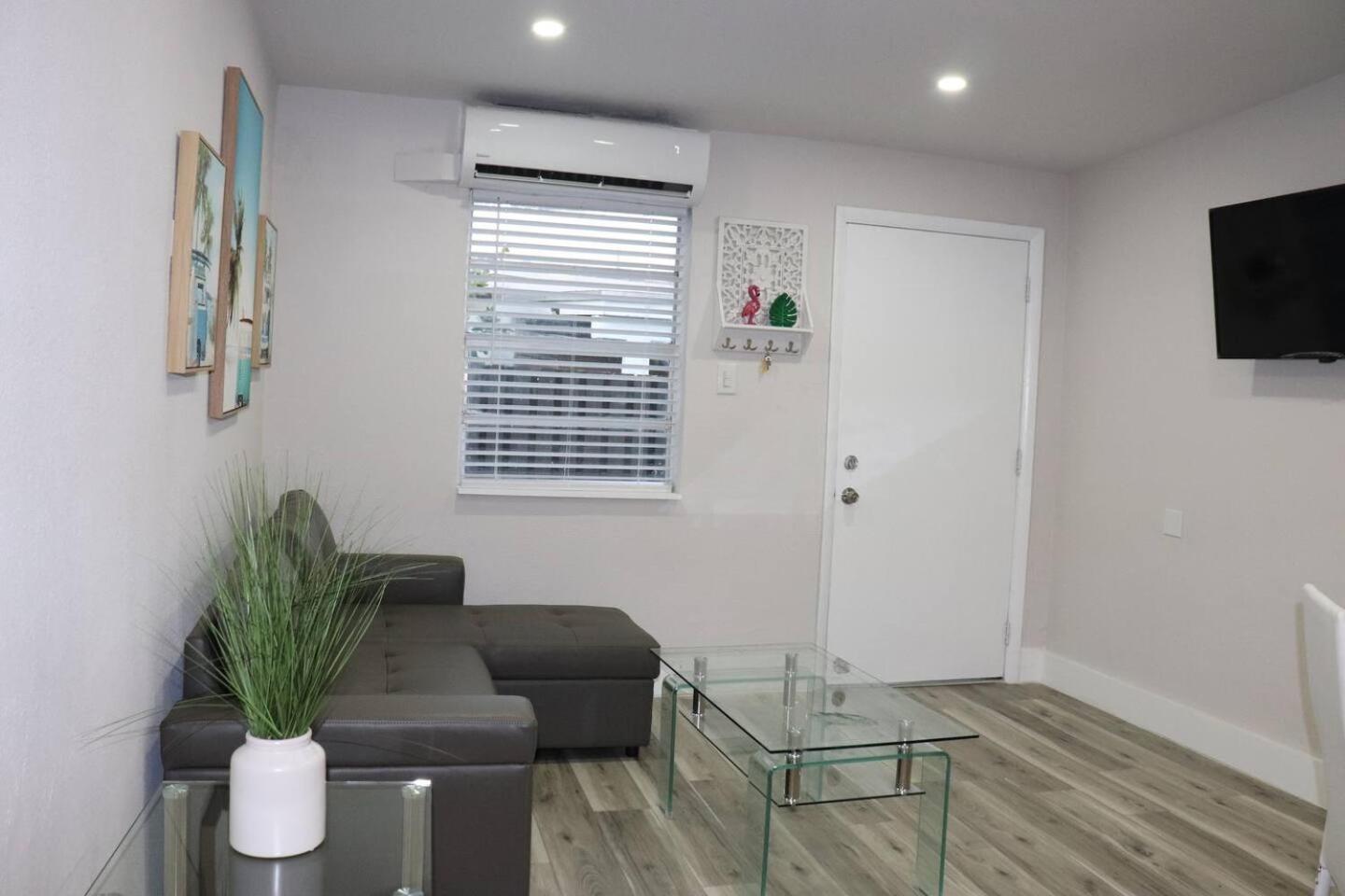 Flamingo Beach House Dania Beach Exterior foto